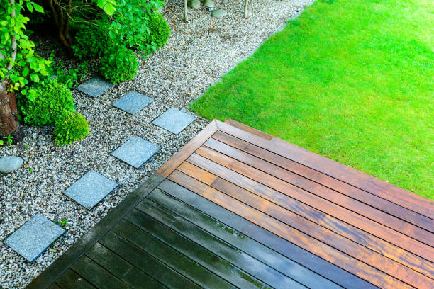 Best Rust Removal  in Moweaqua, IL